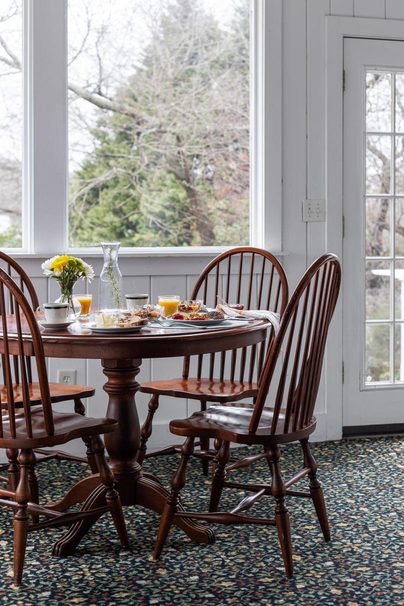 مبيت وإفطار Stone Mountain Manor المظهر الخارجي الصورة
