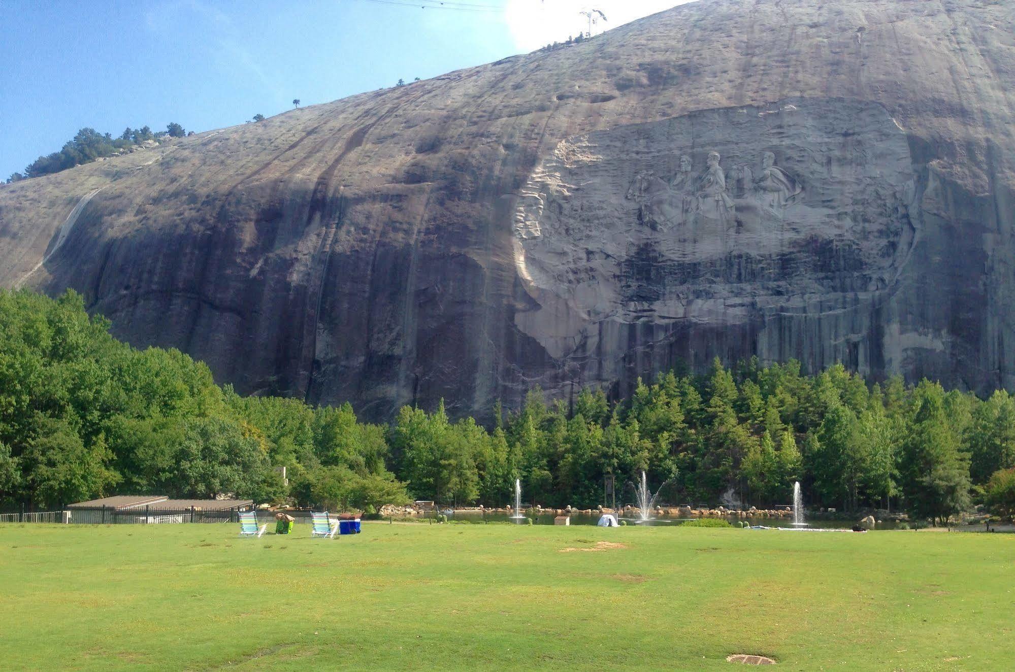مبيت وإفطار Stone Mountain Manor المظهر الخارجي الصورة